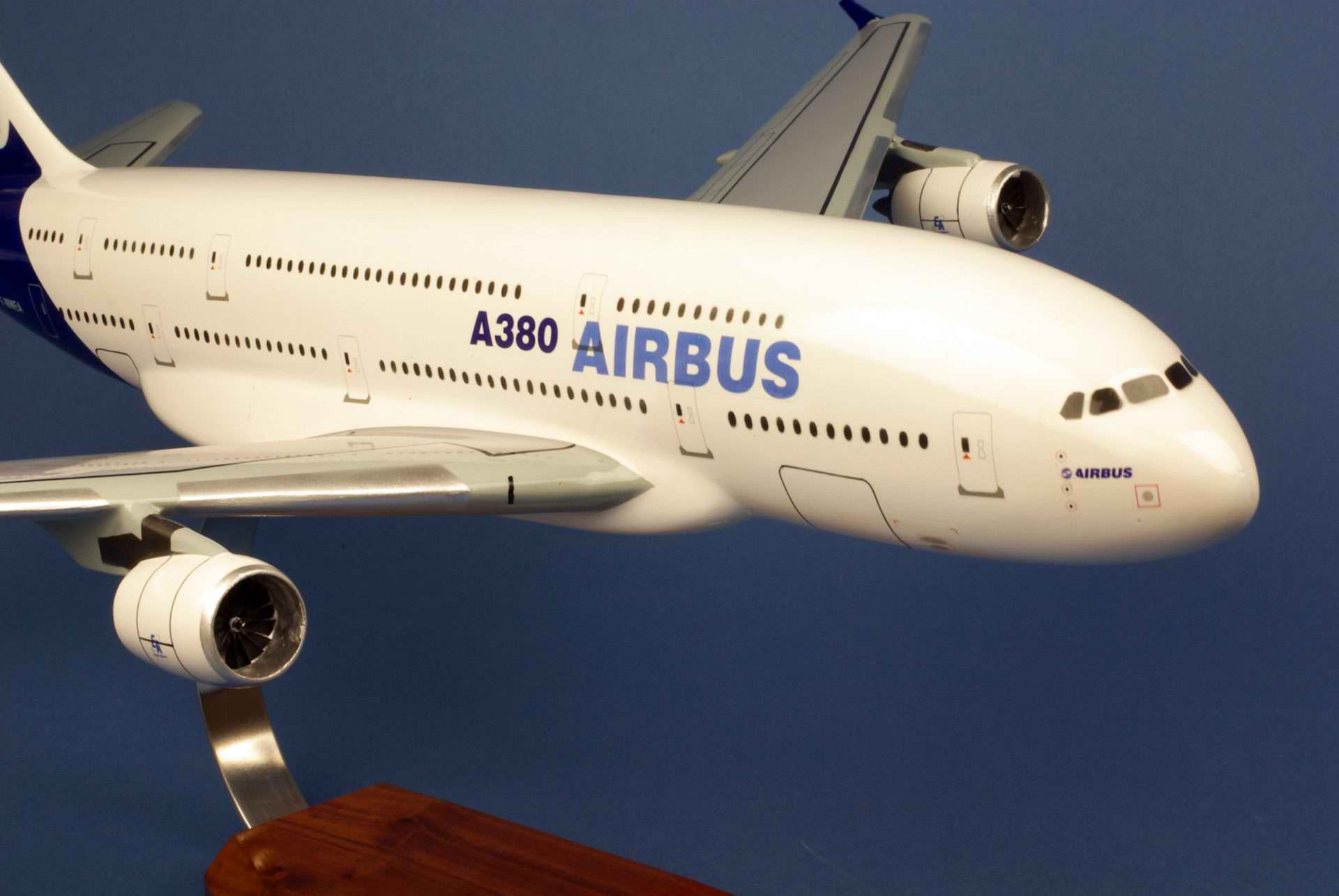 Airbus A380-800 AIRBUS INDUSTRIES