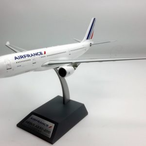 Maquette AIR FRANCE AIRBUS A350-900 au 1/200 Immatriculé F-HTYA - Cdiscount  Jeux - Jouets
