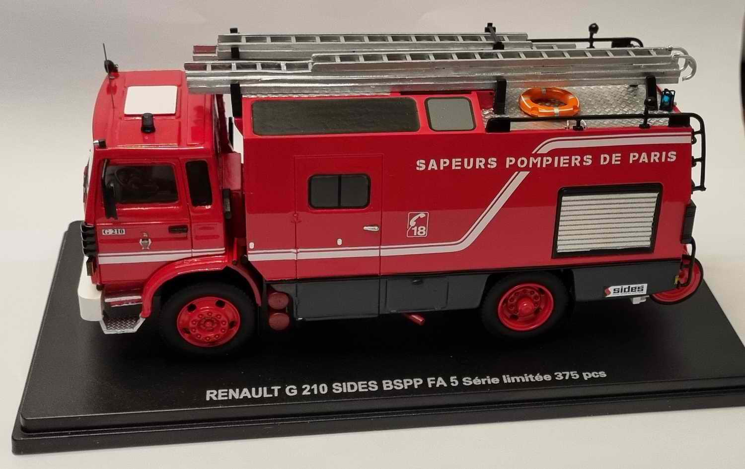Camion de pompier RENAULT G210 FA Fourgon d'Appui FA 5 SIDES BSPP Brigade De Sapeurs Pompiers de Paris 1/43